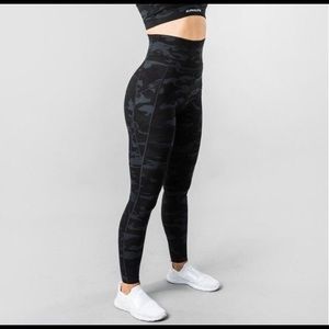 Alphalete Black Camo Leggings